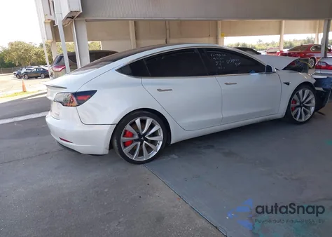 2018 Tesla Model 3 Long Range/Performance from USA, damaged, VIN 5YJ3E1EB3JF082243